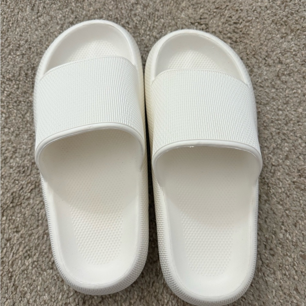 White Cloud Slide Sandals